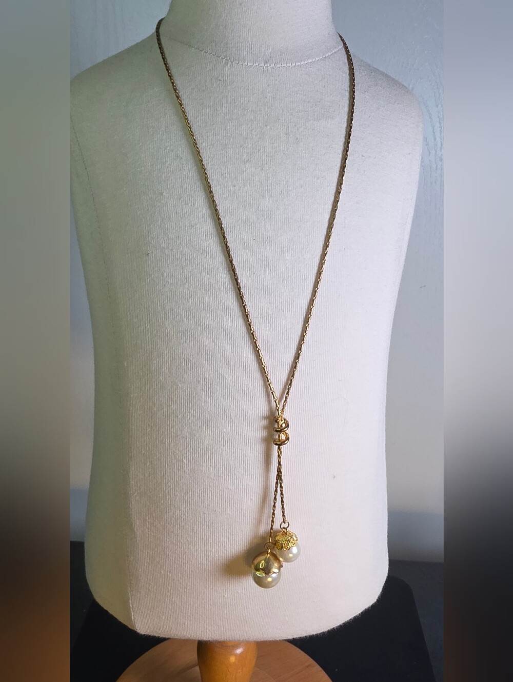 Vintage Majorica Love Knot Pearl Lariat Necklace